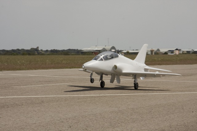 Download EUG001790 (640Wx427H)